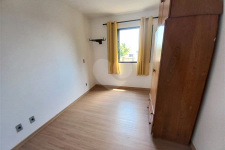 Apartamento no Condomínio Jardim Europa.