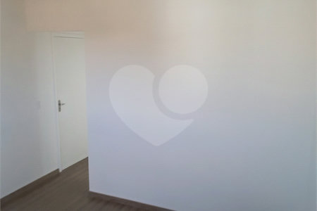 Apartamento com 2 dormitórios.
