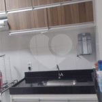 Apartamento no Condomínio Mont Royal.