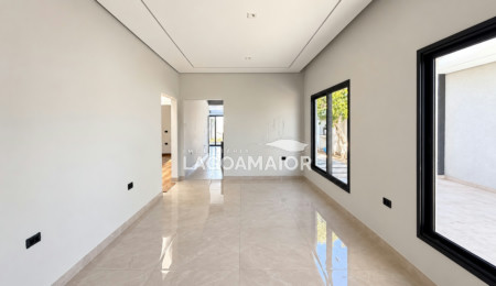 Casa à venda ou para alugar com 4 quartos, sendo 2 suítes,  no Centro, Três Lagoas, MS