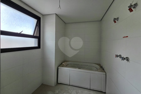 Apartamento à Venda Alto Pdrão em Higienópolis 4 dormi 4 vagas 1 Por Andar SP