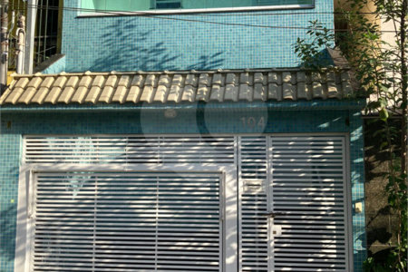 Sobrado à venda com 4 quartos, sendo 1 suíte, em Ipiranga, São Paulo, SP
