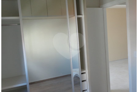 Apartamento de 2 quartos com garagem para alugar em Santa Cecília