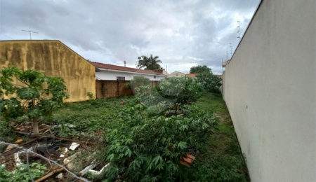 Terreno à venda em Vila Brasília, São Carlos, SP
