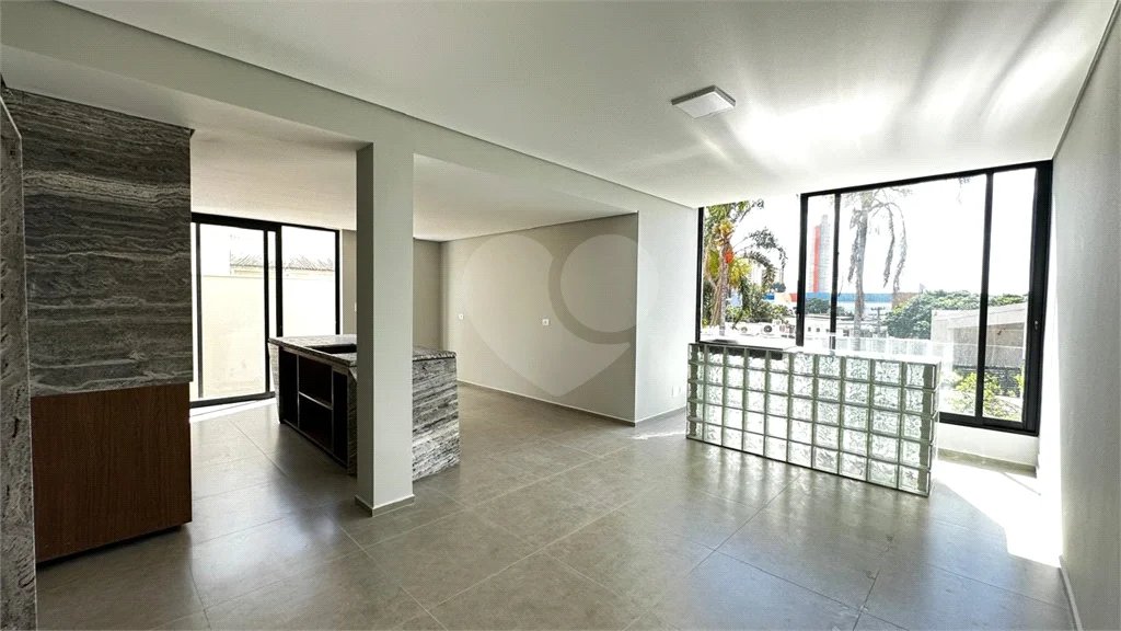 Casa Comercial disponível para venda e locação no Bairro Cidade Jardim em Piracicaba - SP.