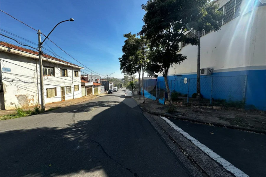 Barracão Comercial à Venda em Piracicaba/SP.
