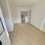 Indaiatuba - Sp - Vila Vic Florença - R$ 290.000,00 - Apartamento de 48m²,, no andar de cima, dois quartos, um banheiro, cozinha e sala, uma vaga de garagem. Condomínio fechado. Apartamento está do jeito que foi entregue . Area de lazer no condominio - Área do condomínio: Churrasqueira