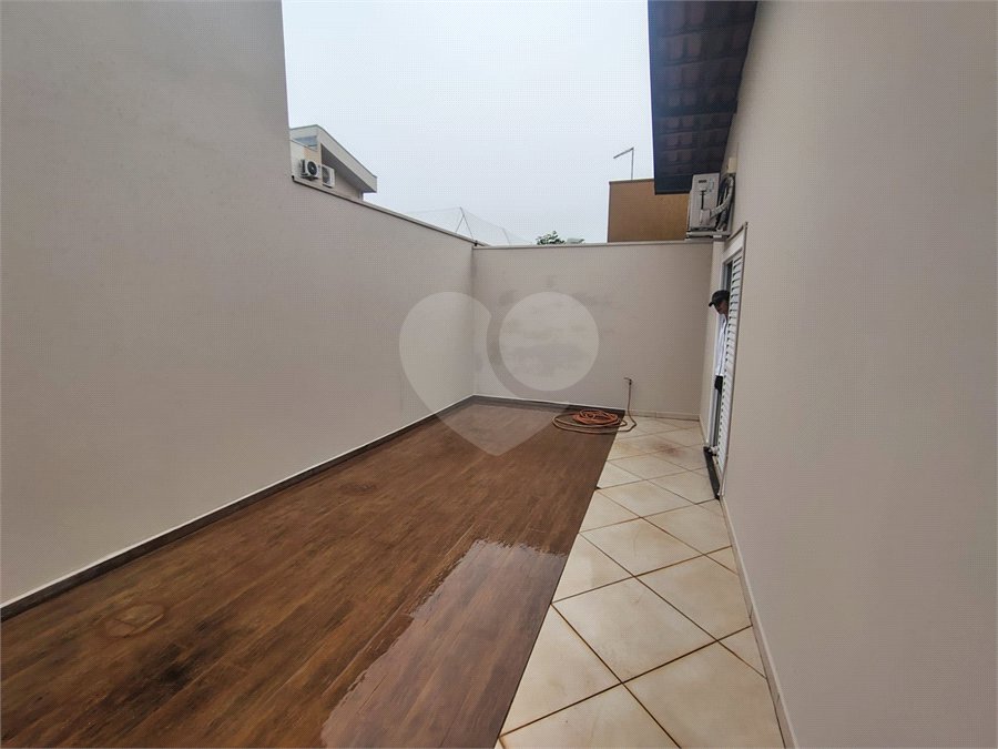 Casa à venda com 3 quartos, sendo 1 suíte,  no condomínio Bosque São Carlos, São Carlos - SP