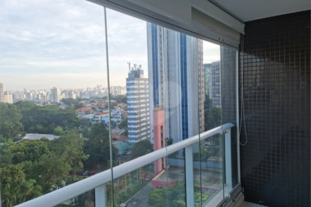 Apartamento á venda - Campo Belo