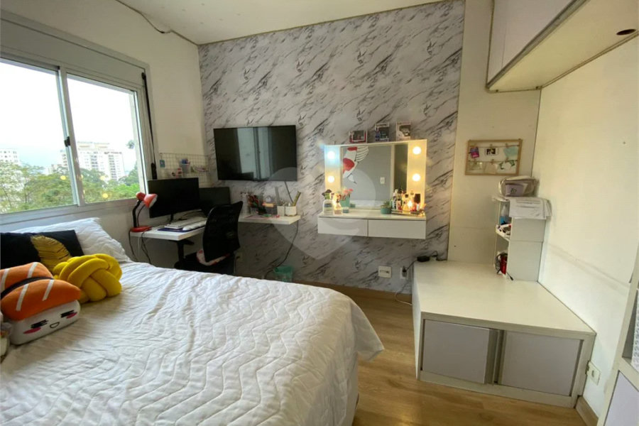 Apartamento à venda com 3 quartos, sendo 1 suíte,  em Santana, São Paulo, SP