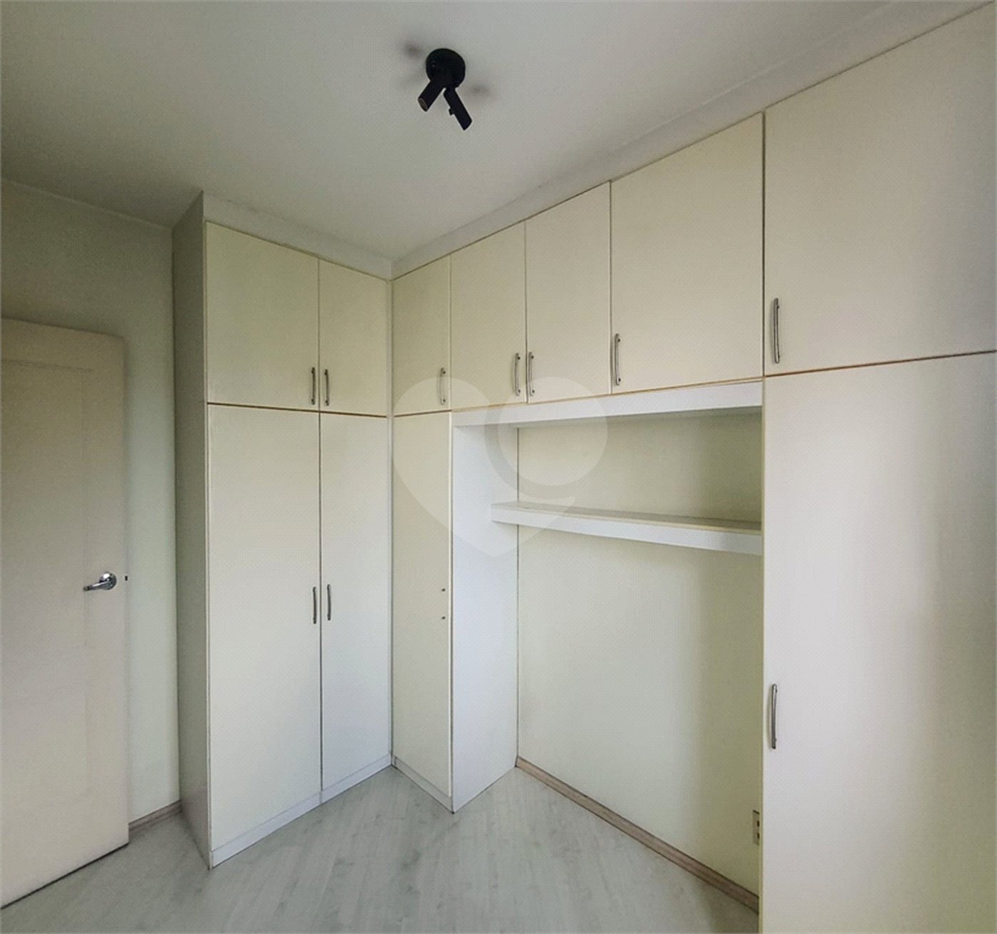 APARTAMENTO DE 49,0 M² COM 02 DORMITÓRIOS E VAGA PARA VENDA NOS CAMPOS ELISEOS