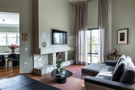 Cobertura com piscina e espaço gourmet privado 4 suítes 4 vagas Vila Uberabinha