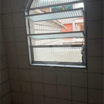 São Paulo - Capital - Bairro Santa Cruz - R4 495.000,00 - Aceita permuta por imóvel na cidade de Indaiatuba- Sp - Sobrado em rua residencial sem saída e com praça particular. O imóvel possui 2 quartos — 1 suíte com dois ambientes e acesso a hall externo. Sala ampla, cozinha com dois ambientes