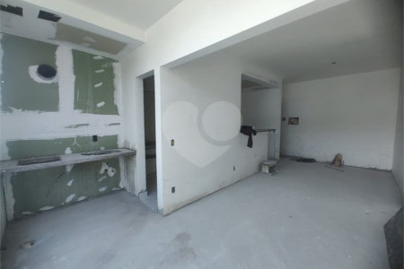Apartamento 2 dormitórios (1 suíte) com vaga garagem, excelente localização, programa MCMV