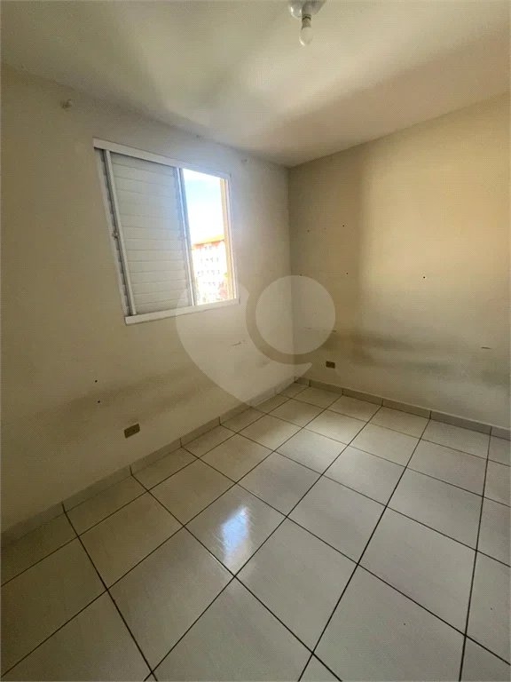 Apartamento de 2 dormitórios no Jardim Novo Ângulo, em Hortolândia!