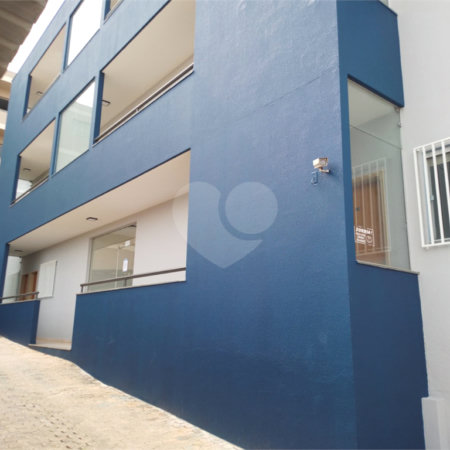 Apartamento à venda no Condomínio Álvaro Dziabas