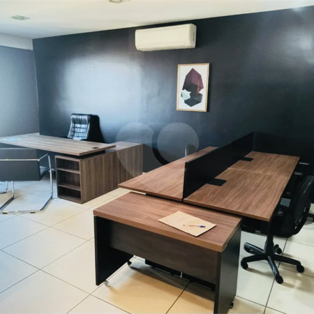 SALA COMERCIAL DE 39 M² - MOBILIADA E PRONTA PARA USO NO DOMO BUSINESS!