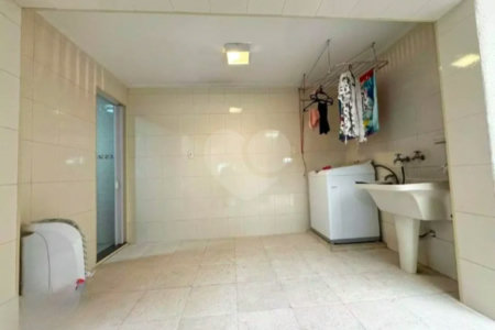 Casa com 124m² , 3 dormitórios , 4 vagas de garagem , à venda , na Vila Sacadura Cabral em Santo André.