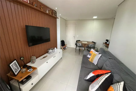 Apartamento à venda com 2 quartos, sendo 1 suíte,  em Vila Sônia, São Paulo, SP