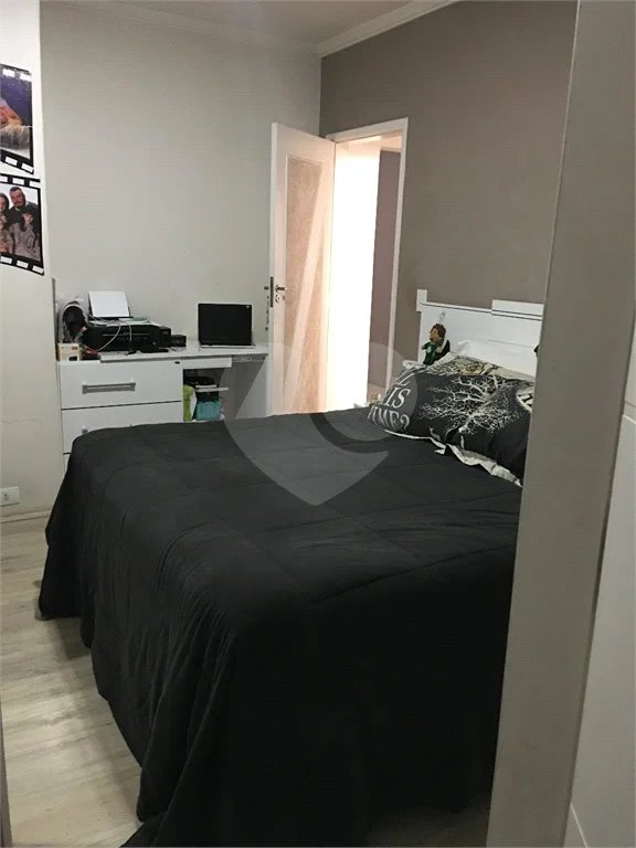 Casa 4 dormitórios, 3 vagas