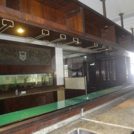 Rua Treze de Maio, prédio para restaurante ou casa noturna, à venda