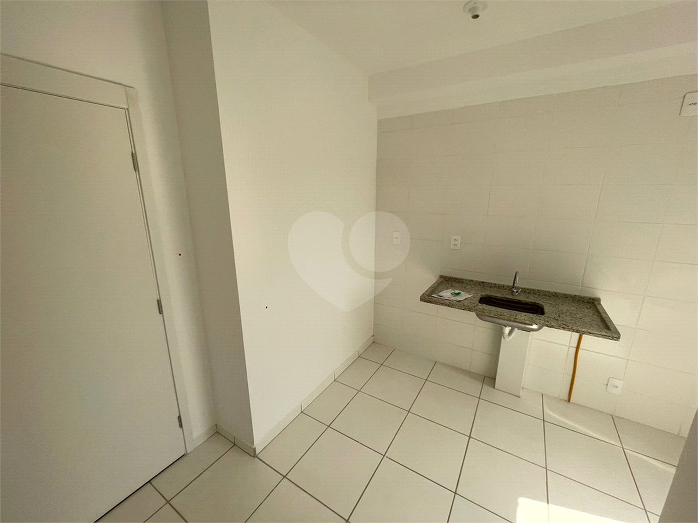 Apartamento para venda no Condomínio Residencial Vila das Flores,