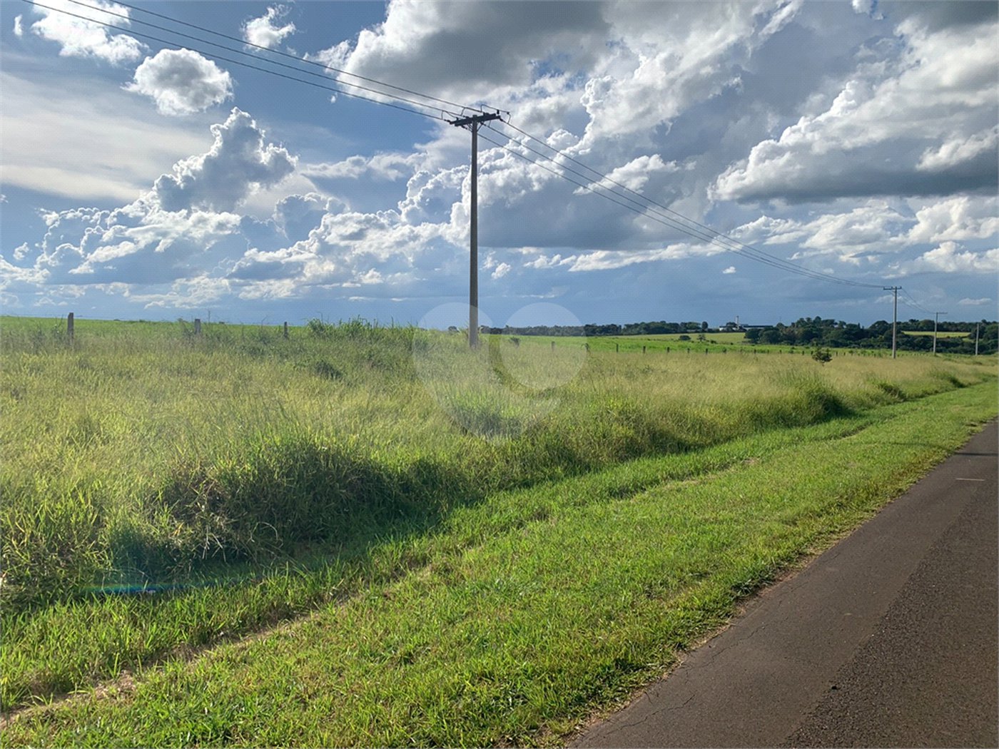 Área de terra no distrito de Água vermelha/SP