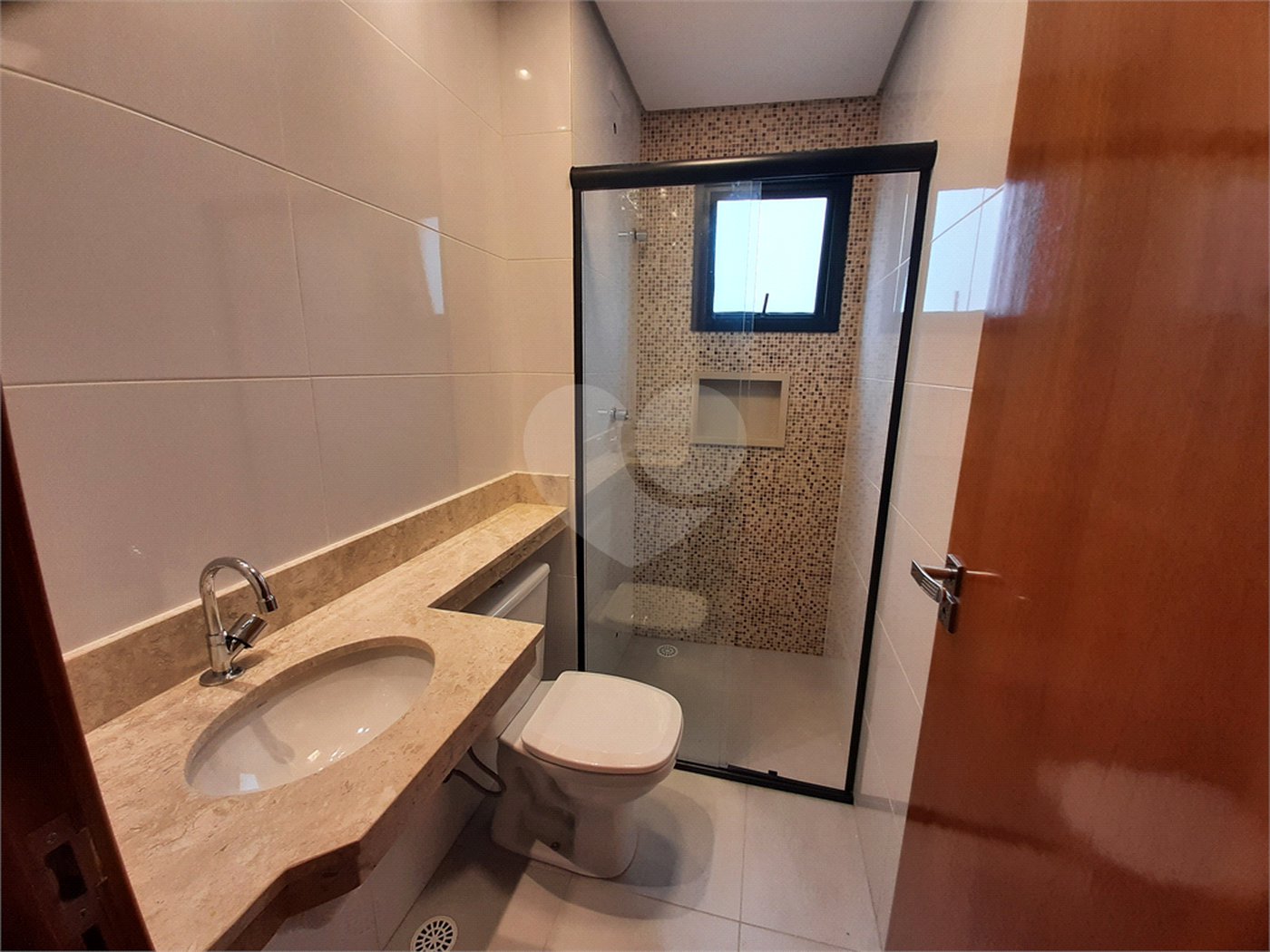 Apartamento com 44m2, 2 quartos, banheiro, sala, cozinha, varanda gourmet e garagem