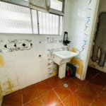 Vende-se Apartamento de 2 Quartos com Sacada na Vila Mascote