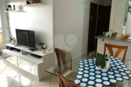 Apartamento com 55m², 2 dormitórios, 1 vaga, à venda Vila Prudente.