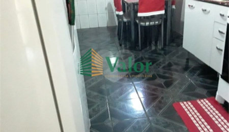 Casa à venda com 3 quartos, sendo 1 suíte,  em Jardim São Carlos 5, São Carlos, SP
