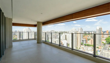 Apartamento à venda com 4 quartos, sendo 3 suítes, em Campo Belo, São Paulo, SP