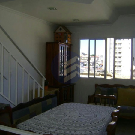 Casa à venda com 3 quartos, sendo 1 suíte, no condomínio Res Green Ville, São Paulo - SP