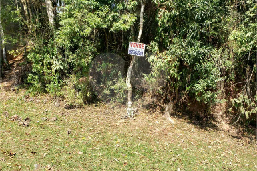 Terreno à venda no condomínio Alpes da Cantareira, Mairiporã - SP