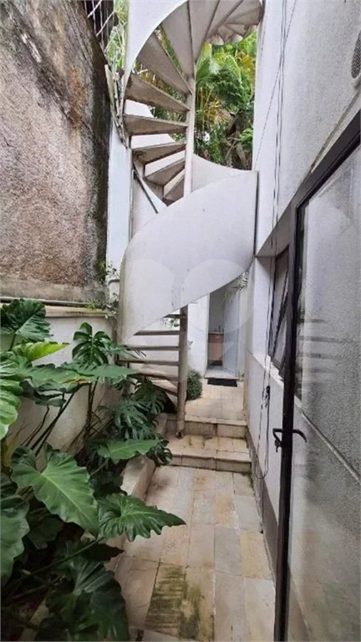 Casa com 3 suítes à venda, com 3 suítes e 4 vagas - Cidade Jardim - São Paulo/SP