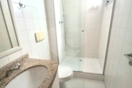 Apartamento duplex mobiliado para alugar em Moema de 74 metros quadrados 2 suítes 2 vagas lazer comp