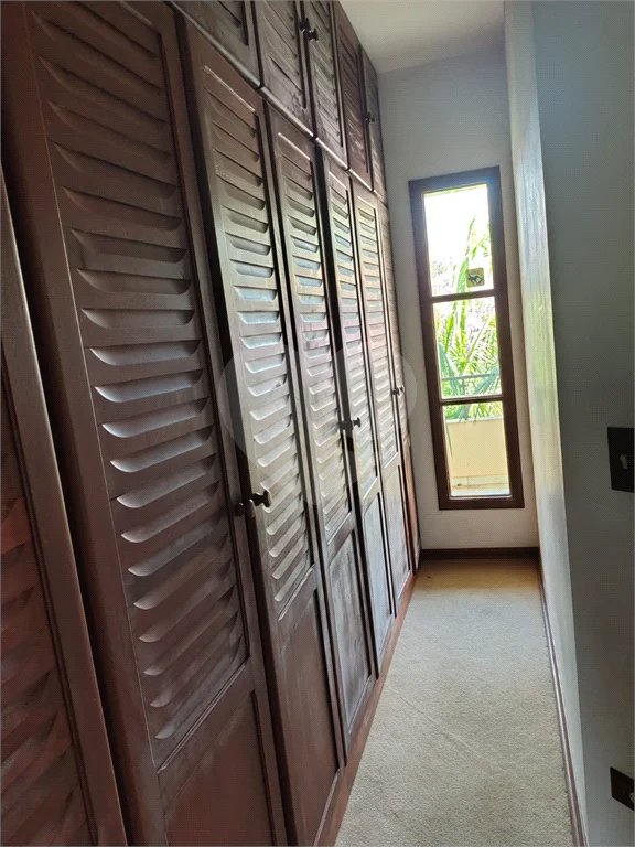 Casa à venda ou para alugar com 5 quartos, sendo 2 suítes, em Jardim Dos Estados, Poços de Caldas - MG