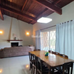 Casa à venda com 4 quartos, sendo 2 suítes, em Vila Petrópolis, Atibaia, SP