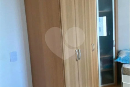 Apartamento á venda na Mooca de 89m² com 2 dormitórios, sendo 2 suítes e 2 vagas.