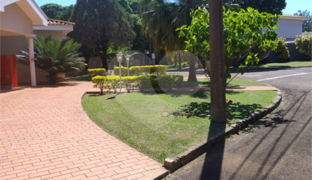 Casa à venda com 4 suítes no condomínio Parque Sabará, São Carlos - SP