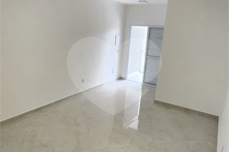 Sobrado Amplo 135m² - 3 Dorms (1 Suíte) `a venda na Vila Matilde /SP.