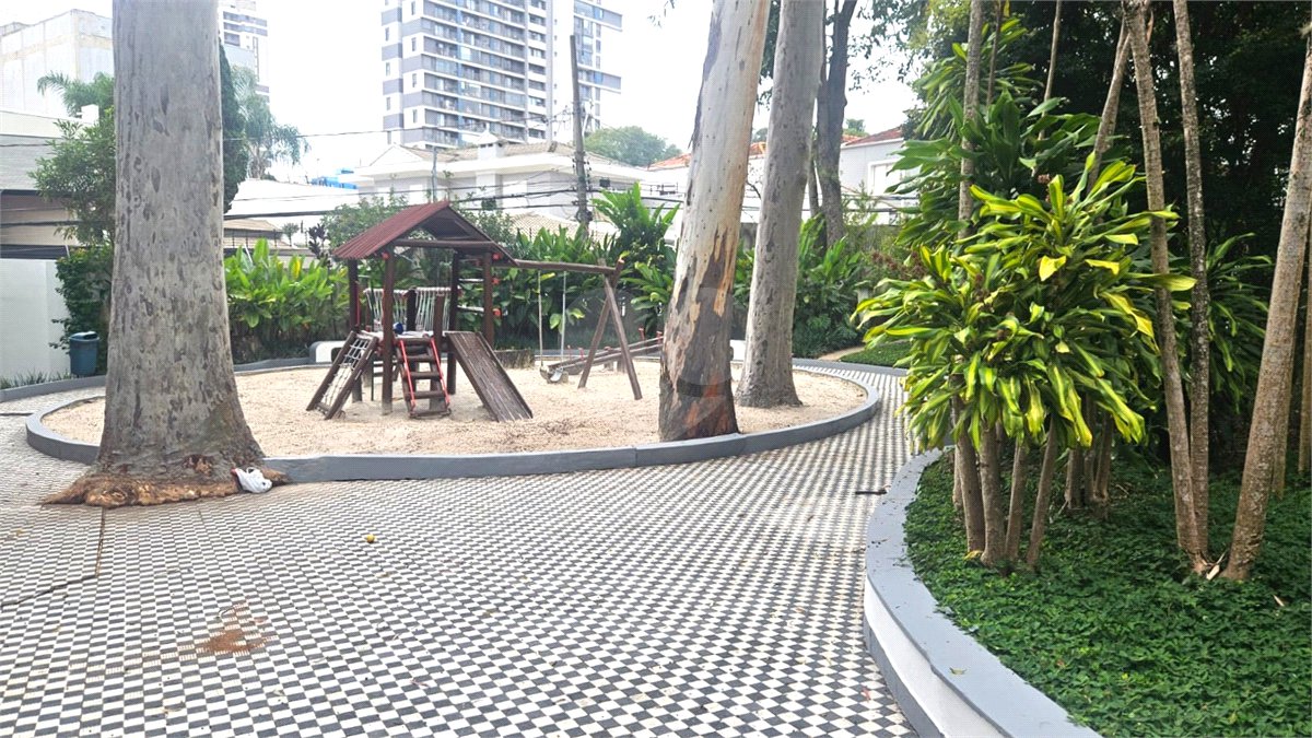 Apartamento para alugar com 3 quartos, sendo 1 suíte, em Granja Julieta, São Paulo, SP