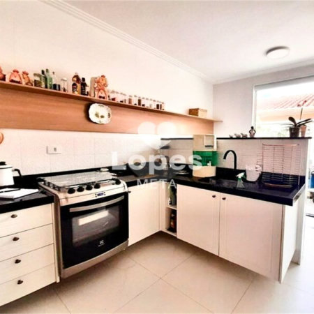 Casa á venda no Residencial Eldorado no bairro Urbanova em São José dos Campos