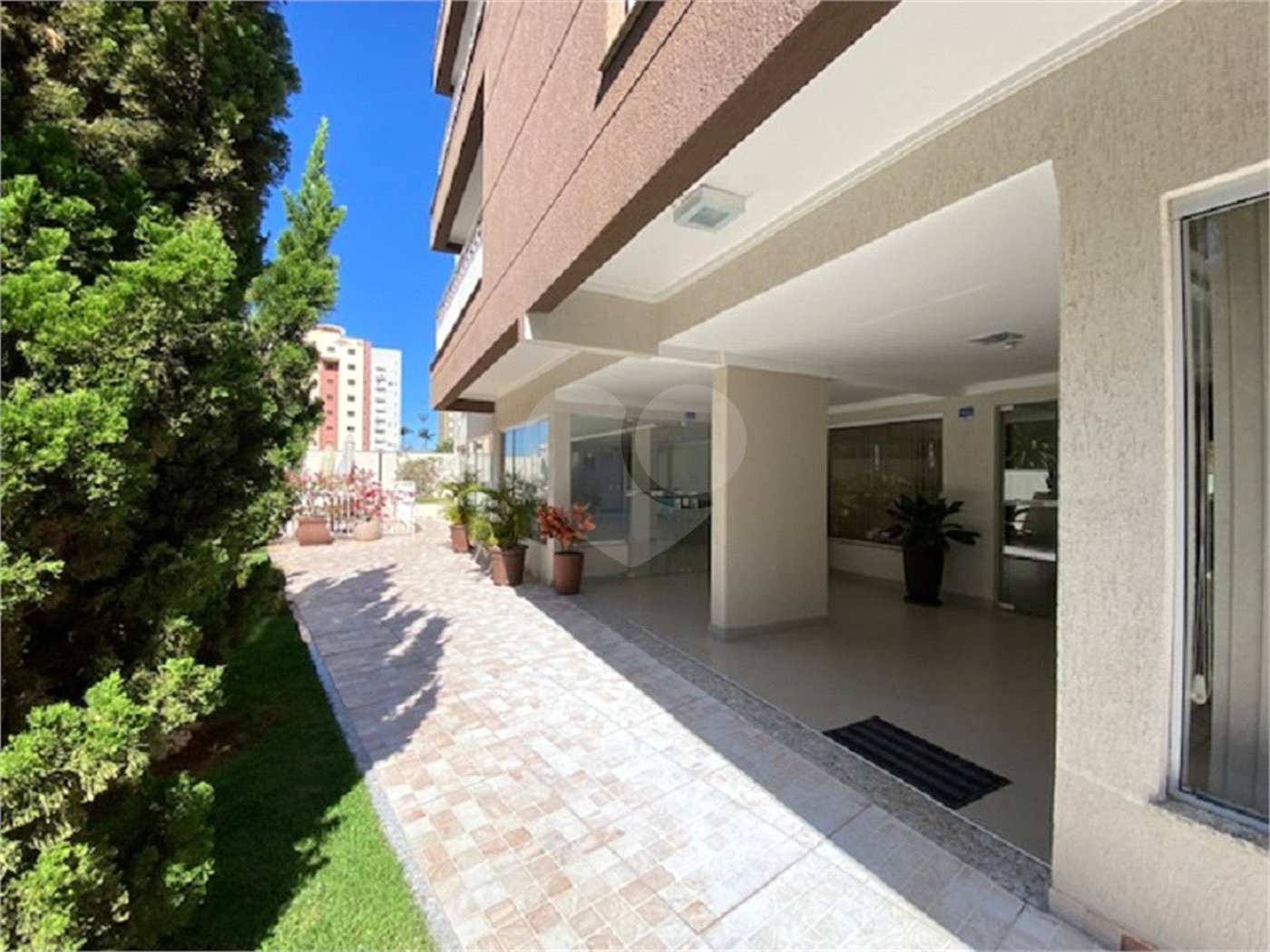 Apartamento 3 dormitórios na região Shopping Iguatemi
