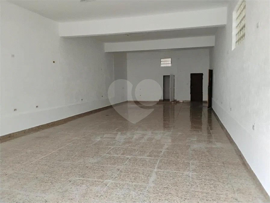 Excelente Loja Comercial na Vila Santa Catarina!!!