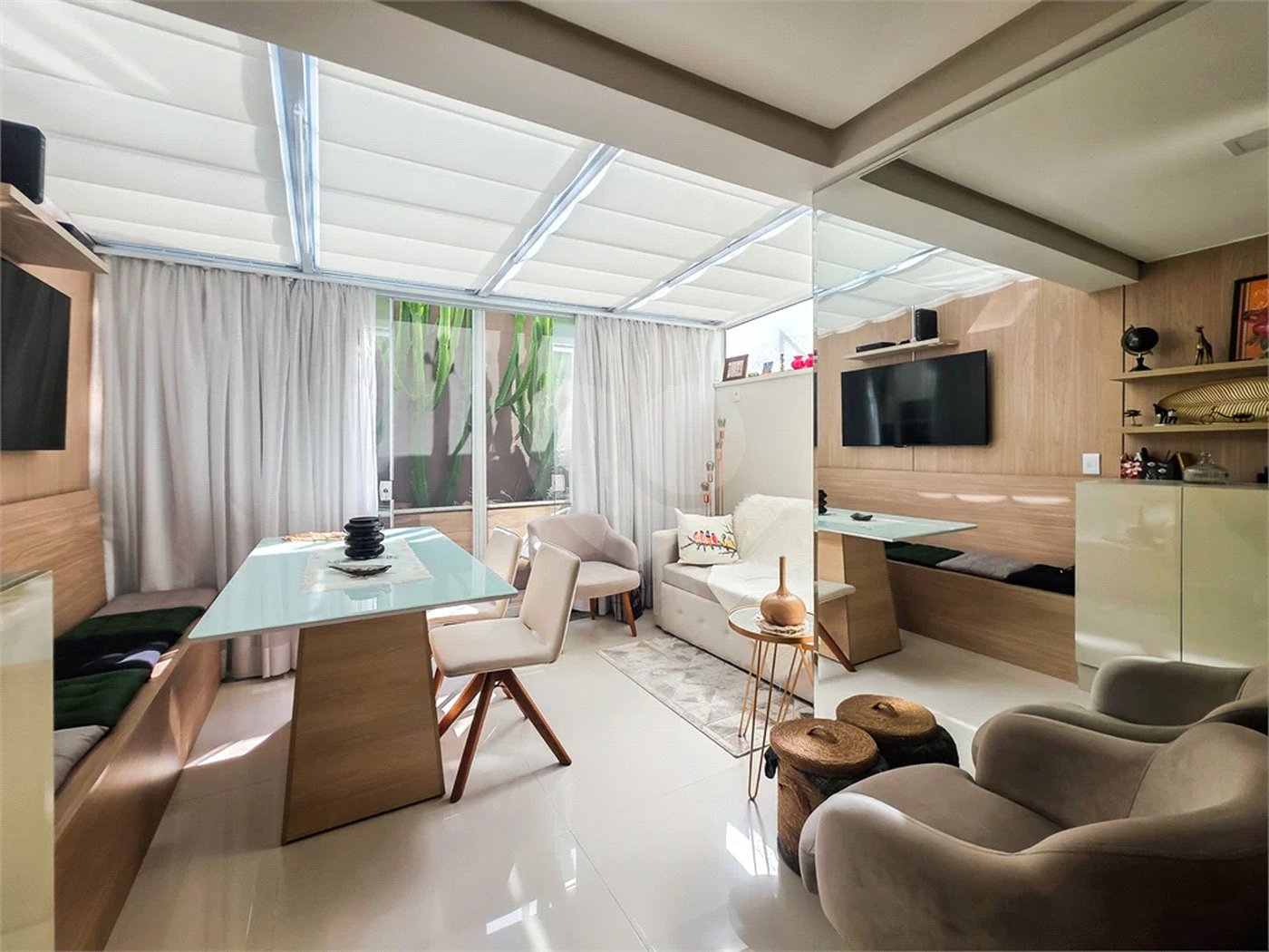 Apartamento Garden - Santa Cecília / Higienópolis - 1 Quartos - Venda / Compra - Quintal