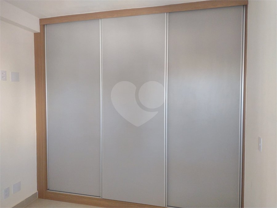 Apartamento no Edifício Monet á venda