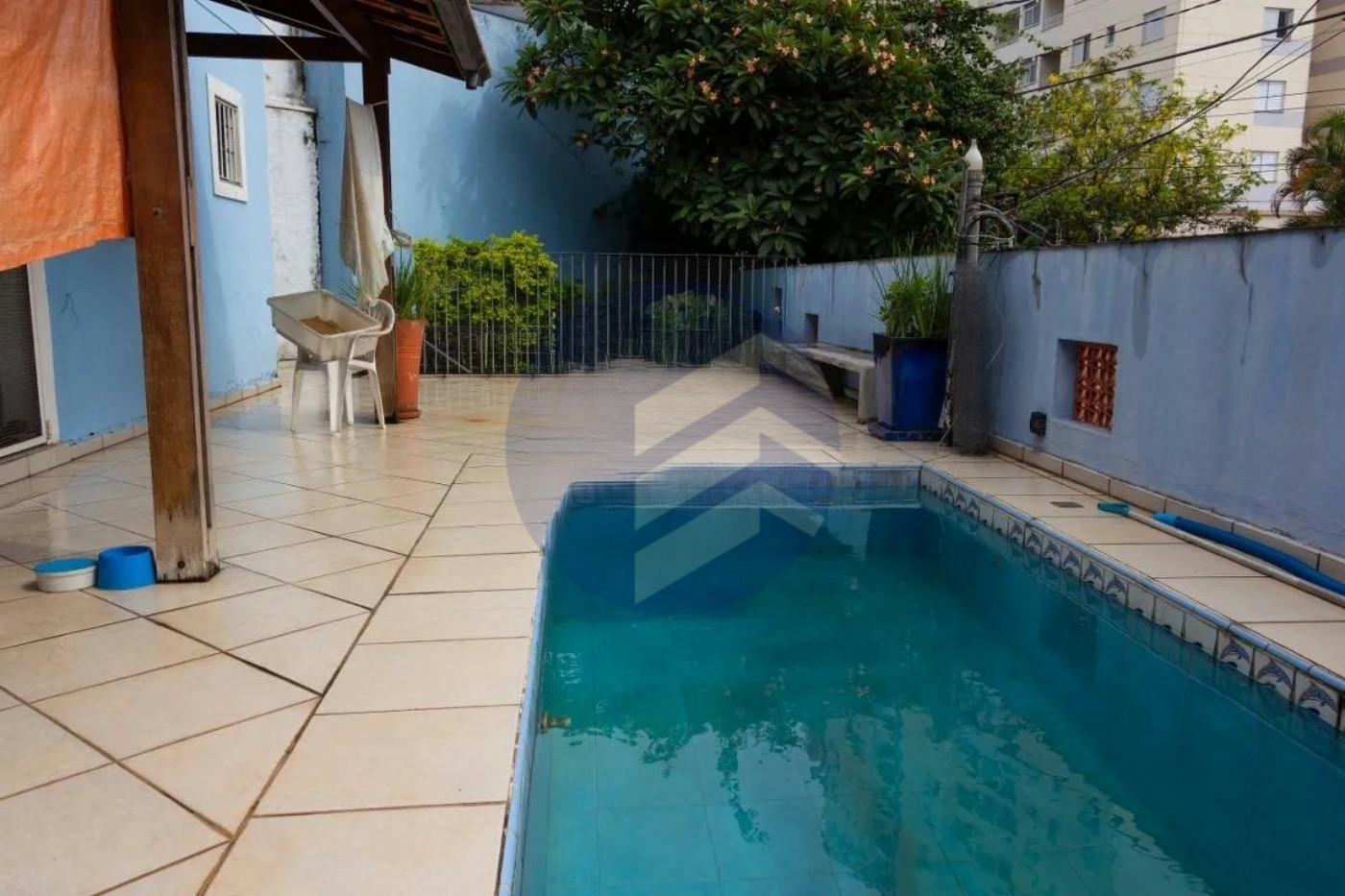 Sobrado à venda com 4 quartos, sendo 1 suíte, em Jardim Ester Yolanda, São Paulo - SP