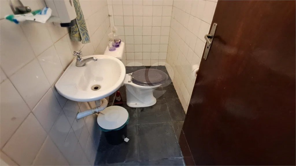 Sobrado à venda | 740 m² | 5 dormitórios (1 suíte) no Bom Retiro!