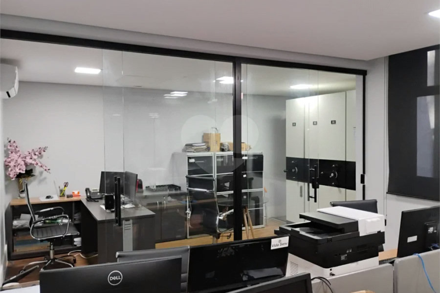 Excelente sobrado/prédio comercial próximo ao Aeroporto de Congonhas!